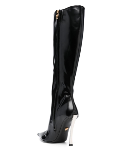 Versace Black Pin-point Boots In Schwarz