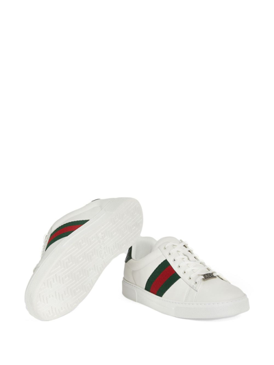 Shop Gucci Ace Leather Sneakers In Weiss