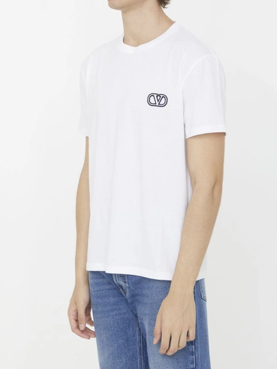 Shop Valentino Vlogo Signature T-shirt In White
