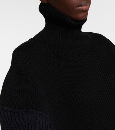 Shop The Row Dua Cotton And Cashmere Turtleneck Sweater In Black