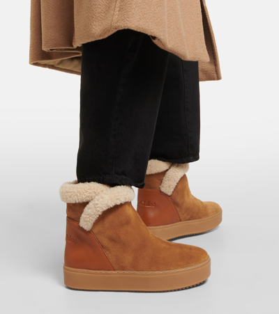 See By Chloé Juliet Shearling-lined Suede Ankle Boots In Beige