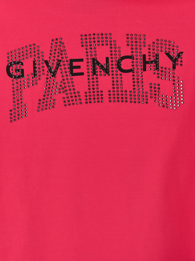 Shop Givenchy Logo T-shirt In Fuchsia