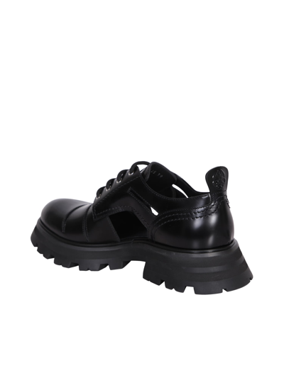 Shop Alexander Mcqueen Leather Lucent Shoes In Black