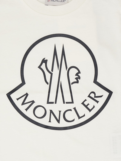 Shop Moncler T-shirt T-shirt In Panna