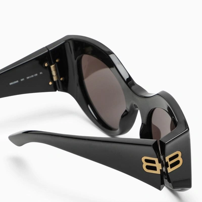 Shop Balenciaga Hourglass Sunglasses In Black