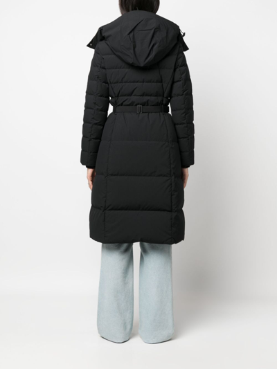 Burberry Burniston Belted Horizontal Puffer Jacket In Schwarz