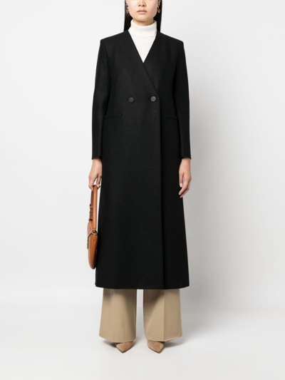 Harris Wharf London Double-breasted Wool Coat In Schwarz
