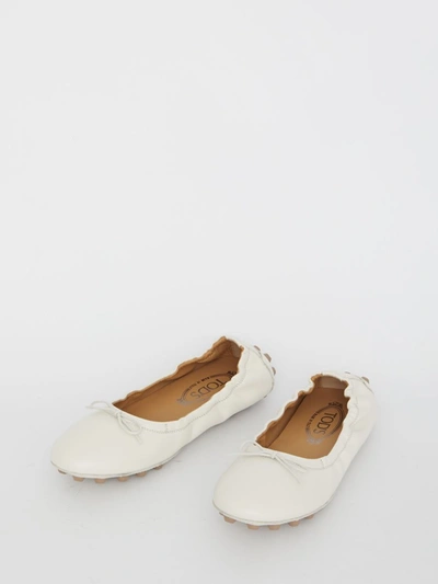 Shop Tod's Des Gommini 76k Ballerinas