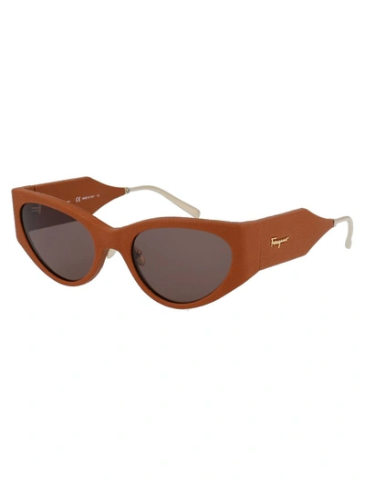 Shop Ferragamo Salvatore  Sunglasses In 261 Caramel Leather