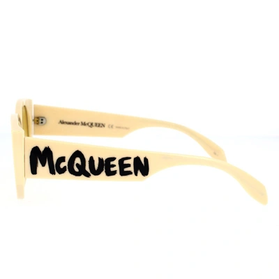 Alexander Mcqueen Sunglasses In White