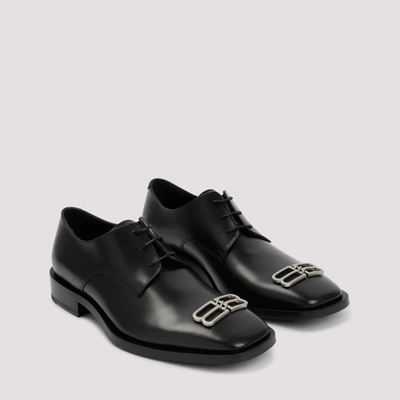 Shop Balenciaga Bb Icon Derby Shoes In Black