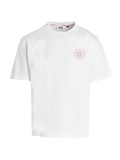Shop Gcds T-shirt 'surfing Weirdo' In White