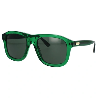 Shop Gucci Eyewear Sunglasses In Green