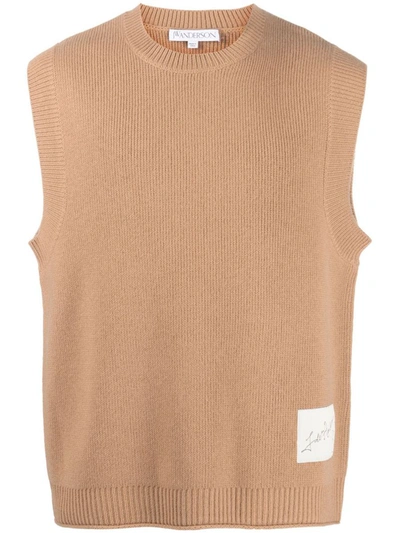 Jw Anderson Logo-patch Sleeveless Vest In Camel
