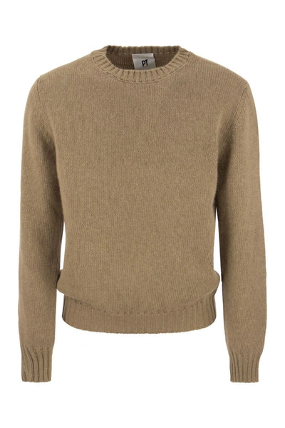 Shop Pt Torino Crew-neck Pullover In Wool And Angora Blend In Camel