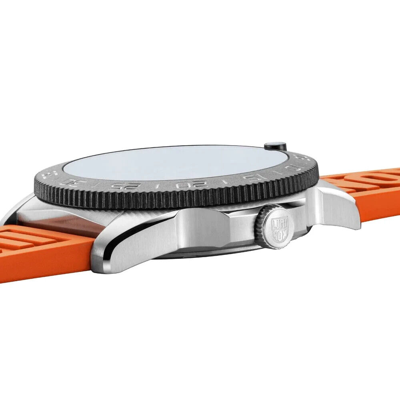 Pre-owned Luminox Pacific Diver Orange Dial Rubber Band Watch Xs.3129 Sapphire Crystal