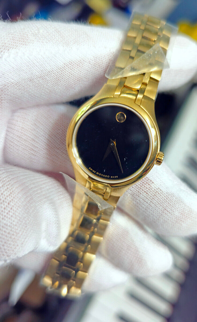 Pre-owned Movado Collection Ladies Watch Black Dial Gold Hands,14k Goldcase & Bracelet