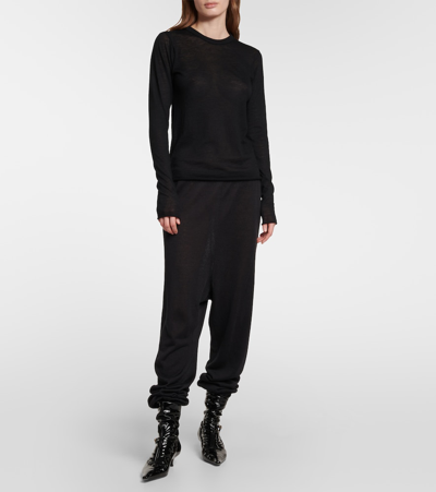 Shop The Row Dalbero Linen And Silk Tapered Pants In Black