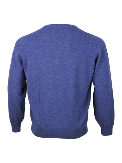 Shop Brunello Cucinelli 100% Cashmere V-neck Sweater With Contrasting Profile In Blu