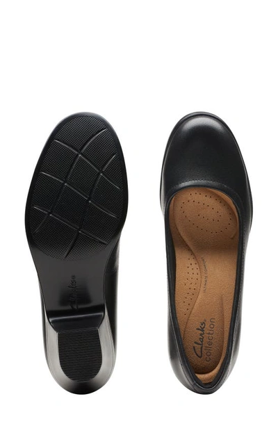 Clarks Emily 2 Ruby Pump In Black Leather