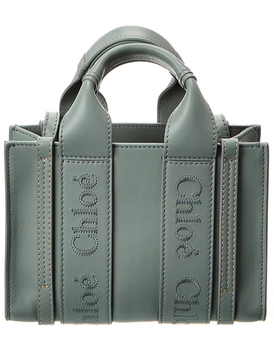Shop Chloé Woody Mini Leather Tote In Green