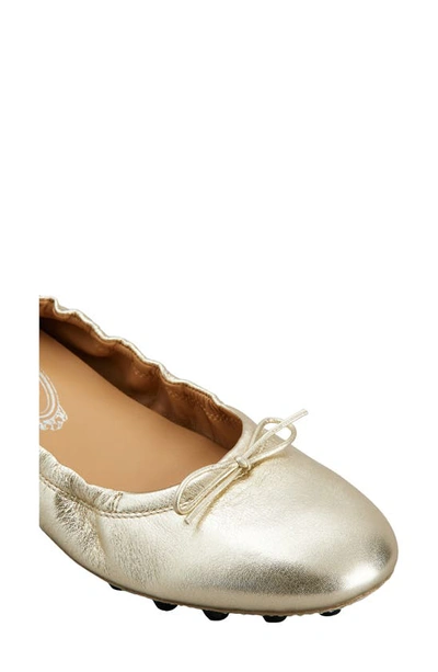Shop Tod's Bubble Bow Ballet Flat In White Wool