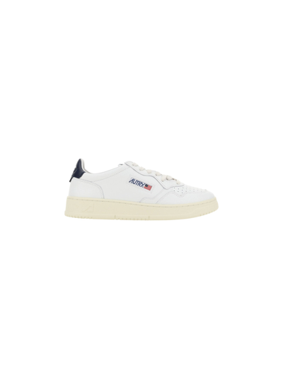 Shop Autry 01 Low Sneakers  Shoes In Multicolor