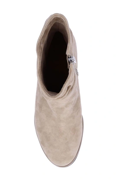 L'amour Des Pieds Romila Bootie In Taupe