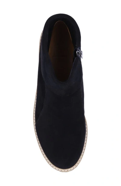 L'amour Des Pieds Romila Bootie In Black