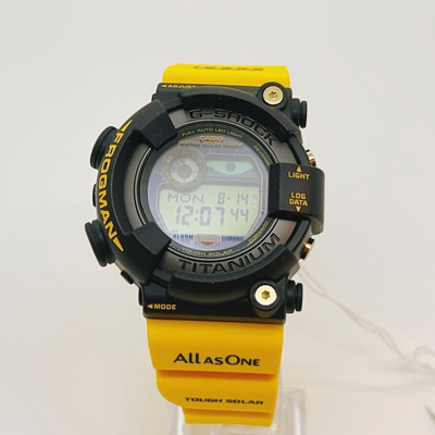 Pre-owned Casio G-shock Frogman Love Sea And The Earth Eyesearch Gw-8200k-9jr Mens Watch