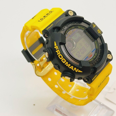 Pre-owned Casio G-shock Frogman Love Sea And The Earth Eyesearch Gw-8200k-9jr Mens Watch