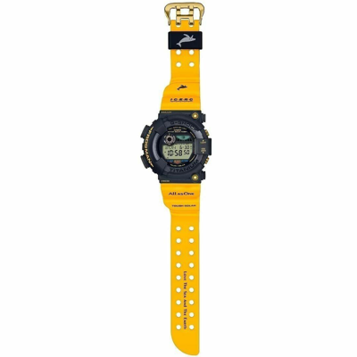 Pre-owned Casio G-shock Frogman Love Sea And The Earth Eyesearch Gw-8200k-9jr Mens Watch