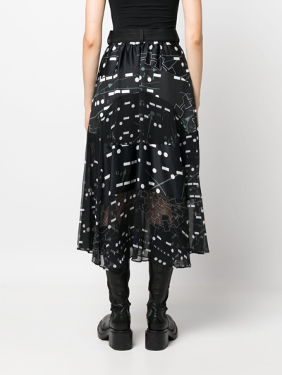 Sacai Graphic-print Belted Midi Skirt In Schwarz