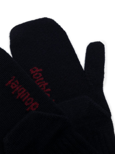 Doublet Logo-embroidered Ribbed-knit Gloves In Blau