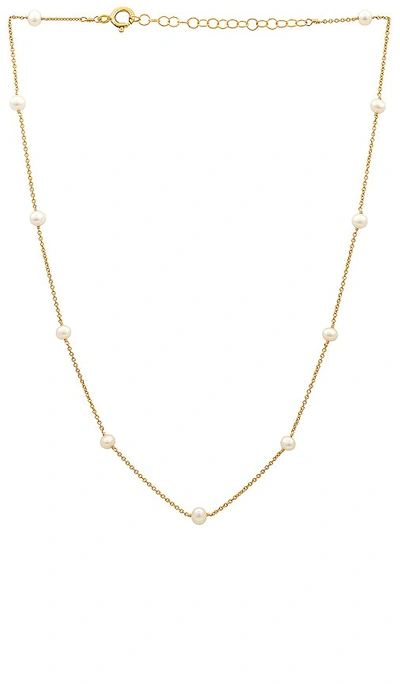 Shop Joy Dravecky Jewelry The Looker Pearl Necklace In Metallic Gold