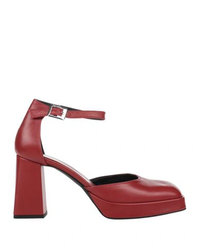 Shop Paolo Mattei Woman Pumps Brick Red Size 9 Soft Leather