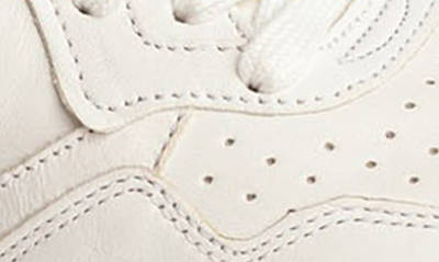 Autry Medalist Low Sneaker In Goat/ Goat White