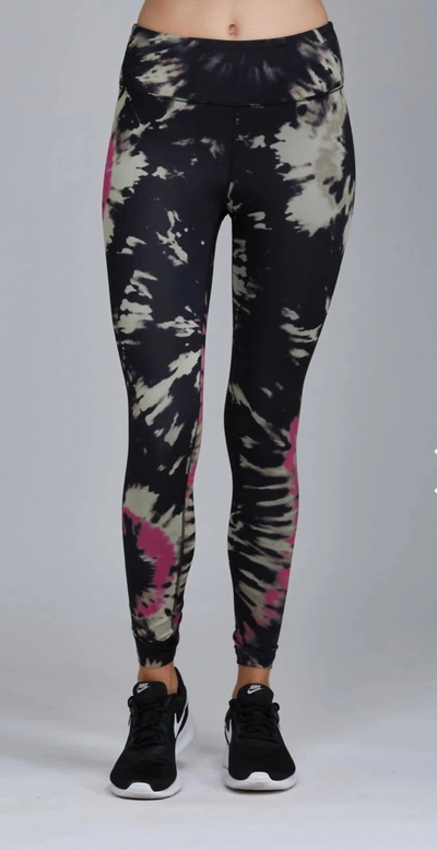 Noli Tie Dye Legging In Black In Black