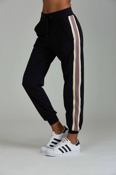 Noli Chase Jogger In Mauve Ivory In Multi