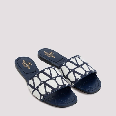Shop Valentino Garavani  Toile Iconographe Slide Sandal Shoes In Blue