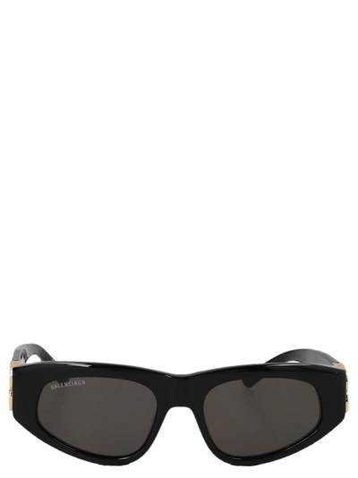 Shop Balenciaga Dinasty D-frame Sunglasses Black
