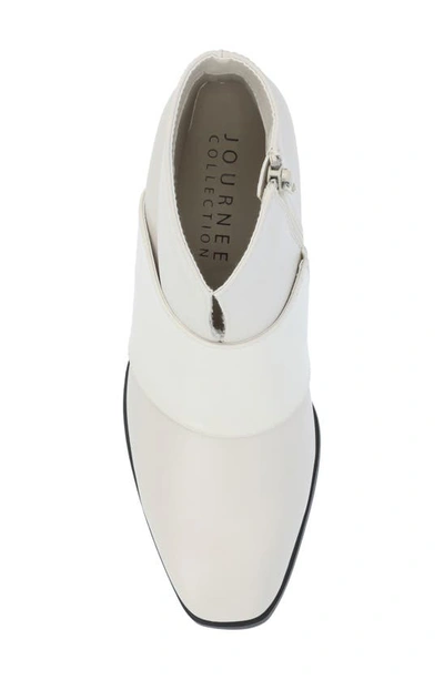 Journee Collection Womens Kyler Stacked Heel Booties In Bone