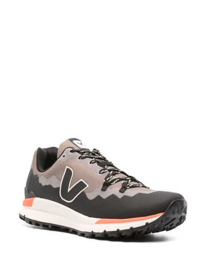 Veja Fitz Roy Low-top Sneakers In Black