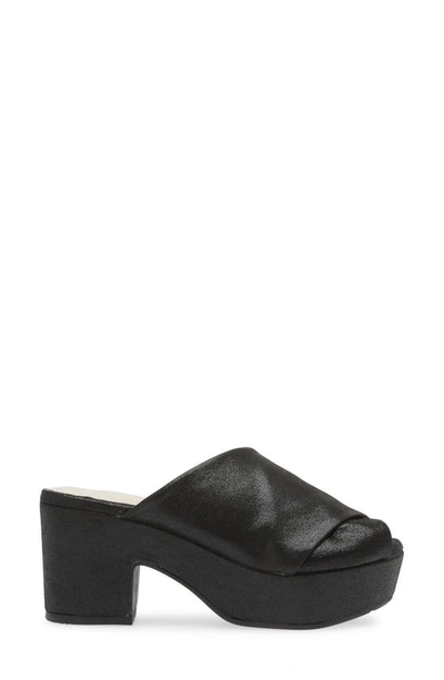 Chocolat Blu Georgette Platform Slide Sandal In Black Shimmer