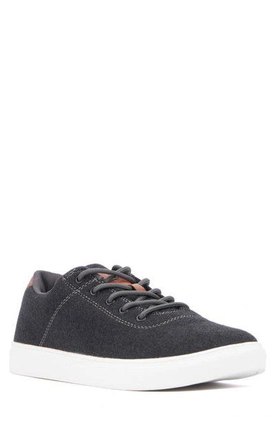 Reserve Footwear Oliver Low Top Sneaker In Dark Gray