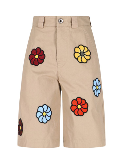 Shop Moncler Genius Moncler X Jw Anderson Floral Detailed Shorts In Beige