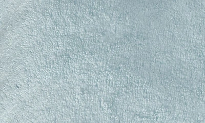 Matouk Milagro Fingertip Towel In Pool