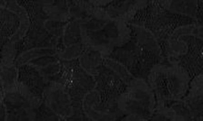 Hanky Panky Signature Lace V-front Cheeky Briefs In Black