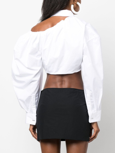 Shop Jacquemus La Galliga Asymmetric Cropped Shirt In Weiss