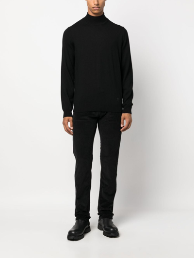 Shop Jacob Cohen Logo-patch Straight-leg Jeans In Schwarz